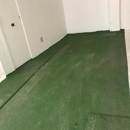 Turistico Menendez Pelayo -vigo Apartment *
