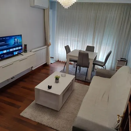 Turistico Menendez Pelayo -vigo * Vigo